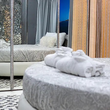 Seagull - Waterfront *